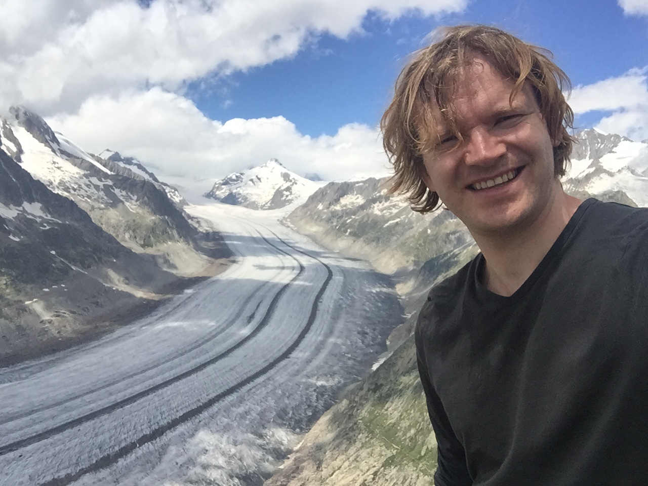 different pictures representing some articles